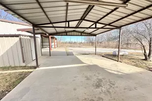 8869 Liberty Rd, Aubrey, TX 76227 - Photo 22