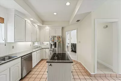 9420 Blue Jay Way, Irving, TX 75063 - Photo 12