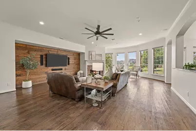 2038 Azalea Trail, Irving, TX 75063 - Photo 8