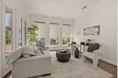 2038 Azalea Trail, Irving, TX 75063 - Photo 4