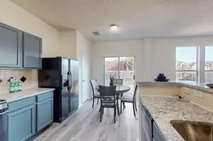 801 Gillon Dr, Arlington, TX 76001 - Photo 12