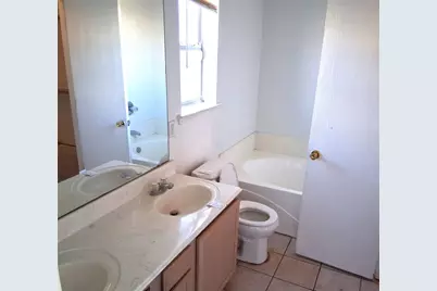 8194 Waterside Trail, Fort Worth, TX 76137 - Photo 12