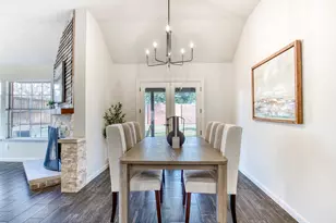 10814 Spring Lake Rd, Frisco, TX 75035 - Photo 12