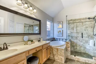 10814 Spring Lake Road, Frisco, TX 75035 - Photo 18