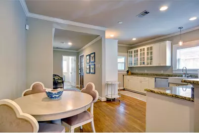 3915 W 6th Street, Fort Worth, TX 76107 - Photo 10