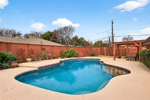 15415 Leavalley Dr, Dallas, TX 75248 - Photo 30