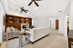 15415 Leavalley Dr, Dallas, TX 75248 - Photo 8