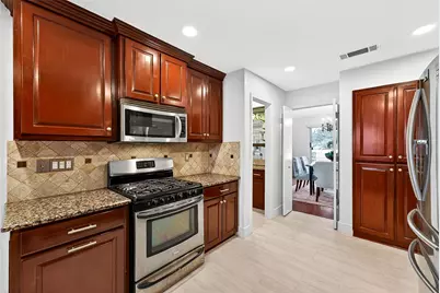 15415 Leavalley Drive, Dallas, TX 75248 - Photo 14