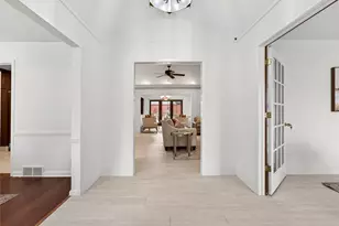 15415 Leavalley Dr, Dallas, TX 75248 - Photo 2