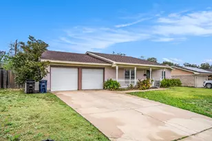 3416 Denbury Dr, Fort Worth, TX 76133 - Photo 2