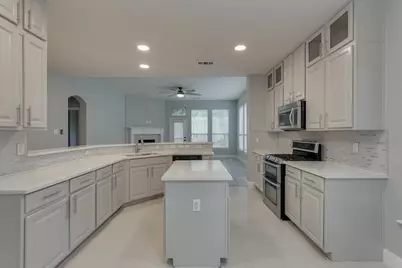 1500 Bonham Parkway, Lantana, TX 76226 - Photo 8