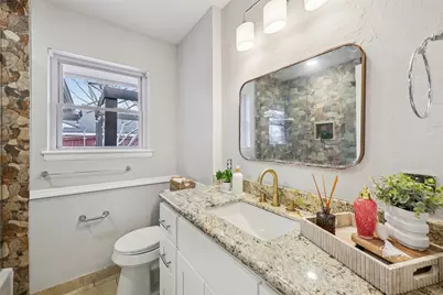 9632 Lanward Drive, Dallas, TX 75238 - Photo 16