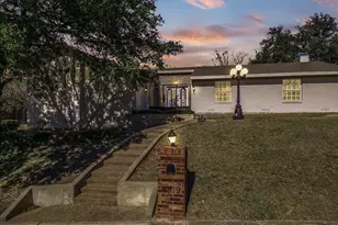 5819 Mt Rockwood Cir, Waco, TX 76710 - Photo 2