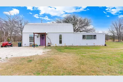 213 Pr 1743B, Clifton, TX 76634 - Photo 2