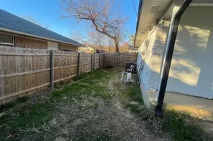 5070 N Tierney Ct N, Fort Worth, TX 76112 - Photo 16