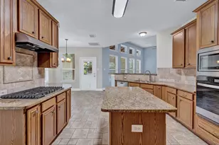 1320 Westmont Dr, McKinney, TX 75072 - Photo 14