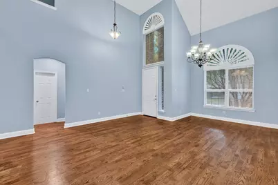 1320 Westmont Drive, McKinney, TX 75072 - Photo 4