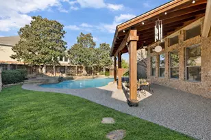 1320 Westmont Dr, McKinney, TX 75072 - Photo 2