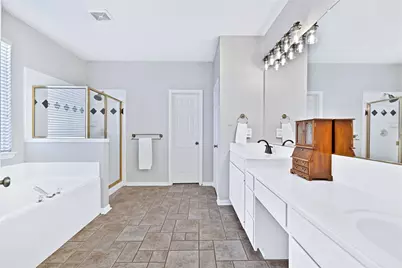 1320 Westmont Drive, McKinney, TX 75072 - Photo 16