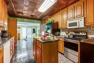 1122 Bonnie Brae Ave, Fort Worth, TX 76111 - Photo 14