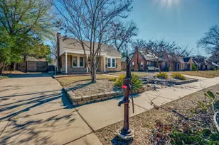 1122 Bonnie Brae Ave, Fort Worth, TX 76111 - Photo 1