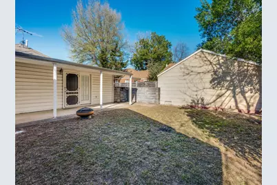 1122 Bonnie Brae Avenue, Fort Worth, TX 76111 - Photo 24