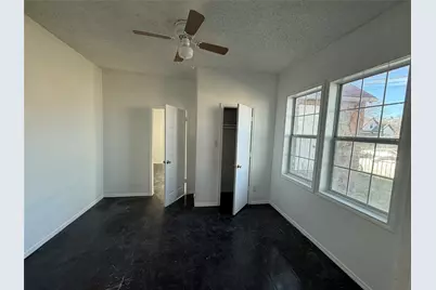 2518 McLemore Avenue, Fort Worth, TX 76111 - Photo 12