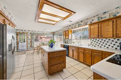 712 Foxmoor Court, Highland Village, TX 75077 - Photo 10