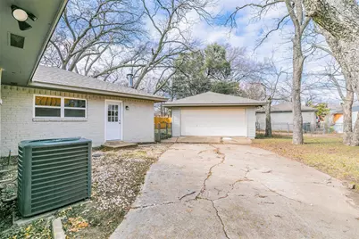 2753 Larkspur Lane, Dallas, TX 75233 - Photo 36