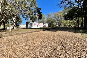 304 Wildwind St, Gun Barrel City, TX 75156 - Photo 12