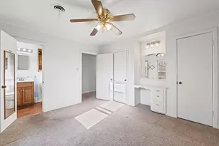 1127 Leroy Pkwy, Elm Mott, TX 76640 - Photo 24