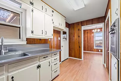 1127 Leroy Parkway, Elm Mott, TX 76640 - Photo 16