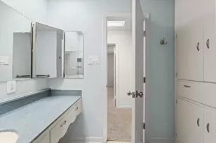 1127 Leroy Pkwy, Elm Mott, TX 76640 - Photo 32