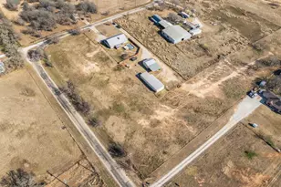 2366 Co Rd 1370, Alvord, TX 76225 - Photo 40