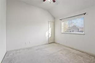 200 Chimney Rock Dr, Waxahachie, TX 75167 - Photo 10