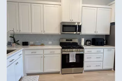 7039 Granbury Lane, Grand Prairie, TX 75054 - Photo 6