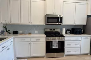 7039 Granbury Ln, Grand Prairie, TX 75054 - Photo 6