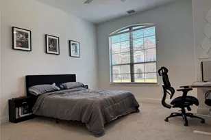 7039 Granbury Ln, Grand Prairie, TX 75054 - Photo 10