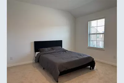 7039 Granbury Lane, Grand Prairie, TX 75054 - Photo 18