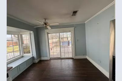 805 Prairie Avenue, Cleburne, TX 76033 - Photo 12