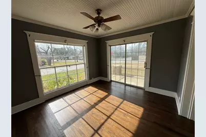 805 Prairie Avenue, Cleburne, TX 76033 - Photo 22