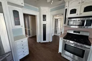 805 Prairie Ave, Cleburne, TX 76033 - Photo 10