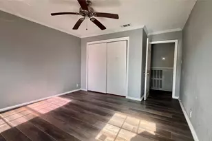 2522 N Hughes Ave, Fort Worth, TX 76103 - Photo 16