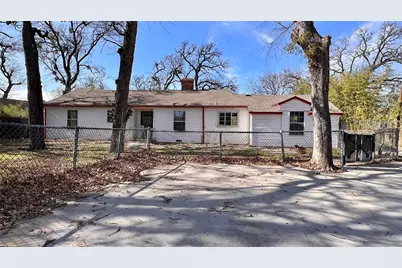 2522 N Hughes Avenue, Fort Worth, TX 76103 - Photo 26