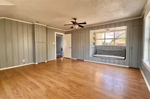 2522 N Hughes Ave, Fort Worth, TX 76103 - Photo 10