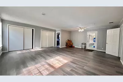 2522 N Hughes Avenue, Fort Worth, TX 76103 - Photo 18