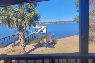 201 N Oak Acres Dr N, Malakoff, TX 75148 - Photo 1