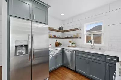 2511 Lipscomb Street, Fort Worth, TX 76110 - Photo 12