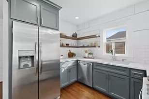 2511 Lipscomb St, Fort Worth, TX 76110 - Photo 12