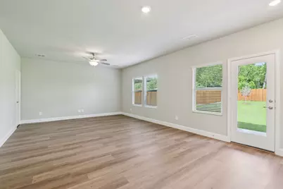 2223 Rannoch Street, Sherman, TX 75092 - Photo 4